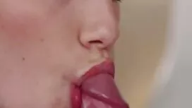 Lelaki yang suka ama ...