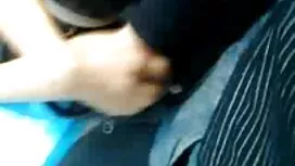 Big tits tinggi gamb ...