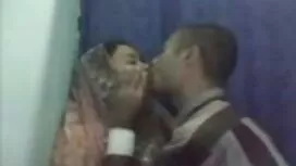 Di hidung, mengusik  ...