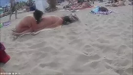Hitam Putih tetek ge ...